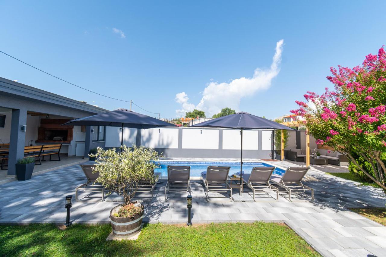 The Oasis Villa Trilj ภายนอก รูปภาพ
