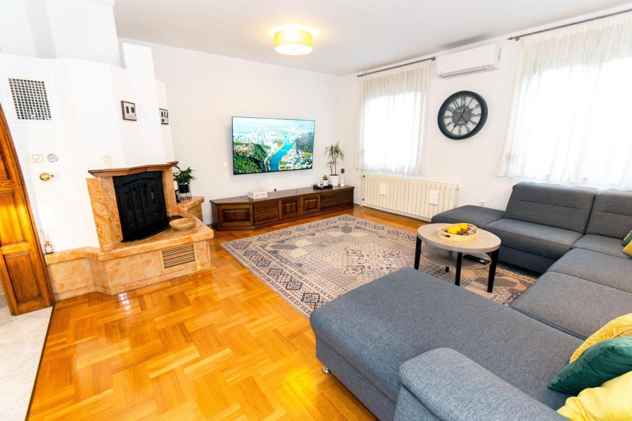 The Oasis Villa Trilj ภายนอก รูปภาพ